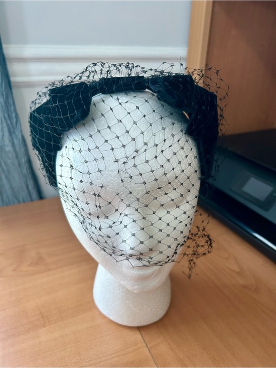 Accessories - Vintage-Inspired Veiled Headband hat 1930/1940 retro fascinator birdcage veil